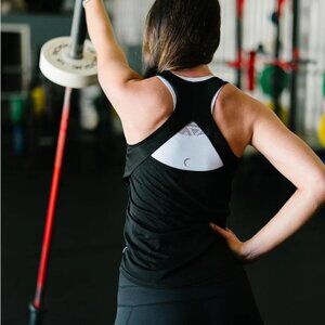 Zyia Black Vented Open Back Tank RC Size M -NWT